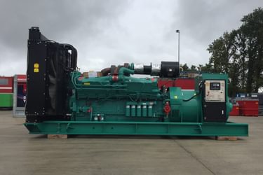 A2833 1